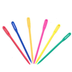 AGUJA CANEVA PLASTICA ATADO DE 50 PZAS.